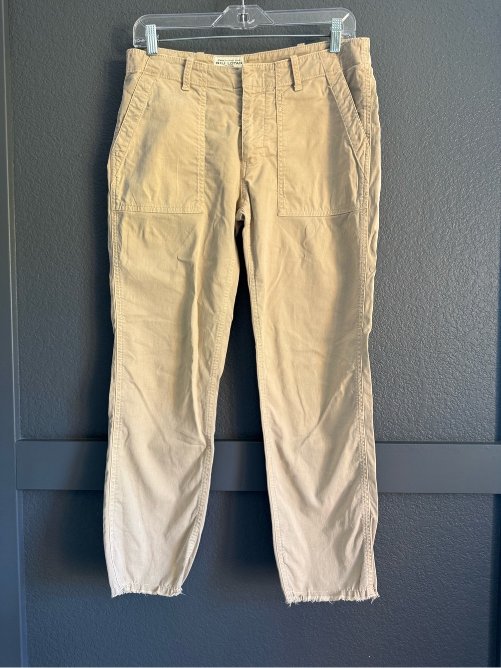 NILI LOTAN • Jenna pants - size 4 - tan - low rise straight leg